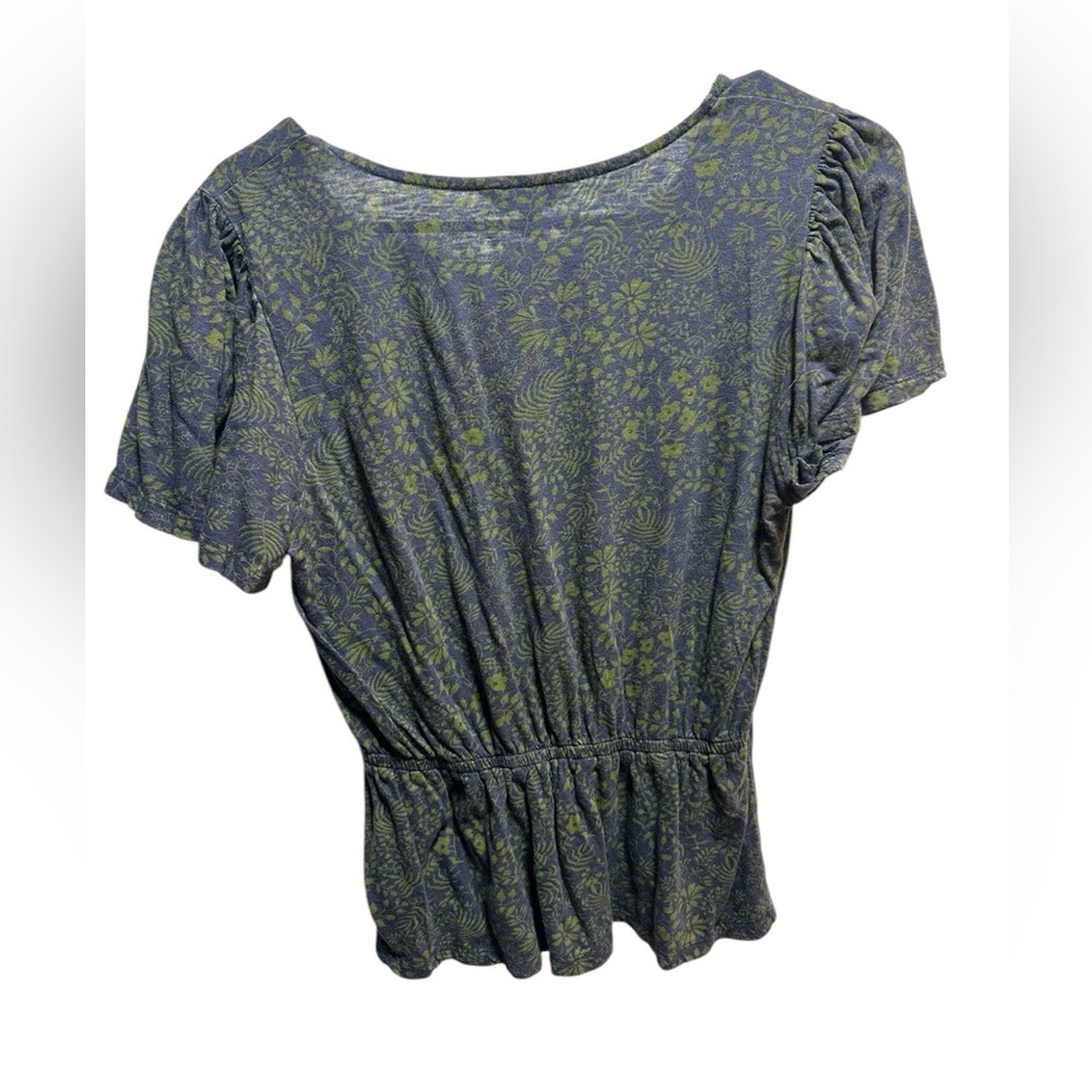 LUCKY BRAND Gray and Green Women's SHORT SLEEVE Top - Picture 3 of 3